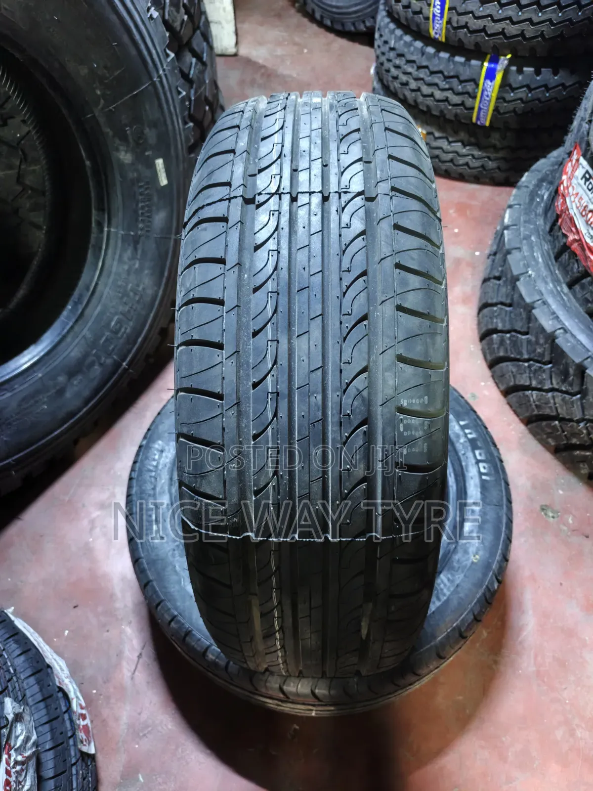 225/60r16 Centara