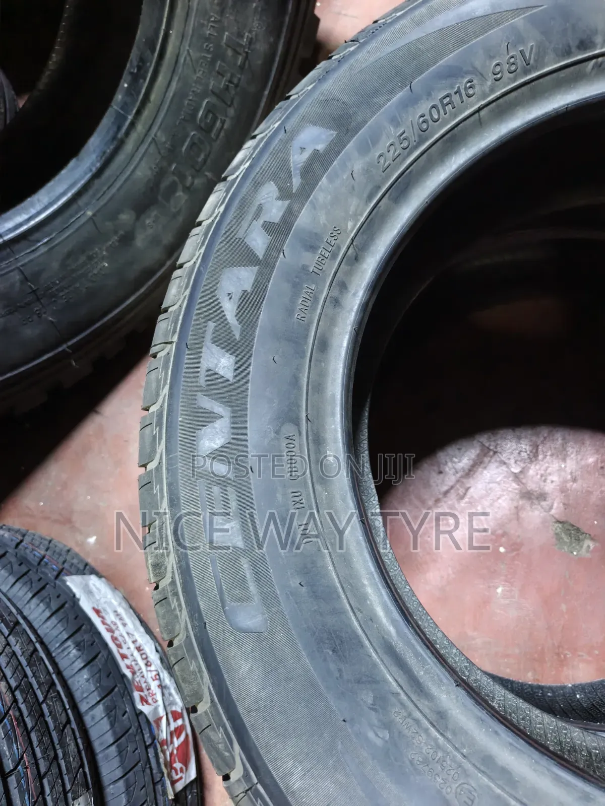 225/60r16 Centara