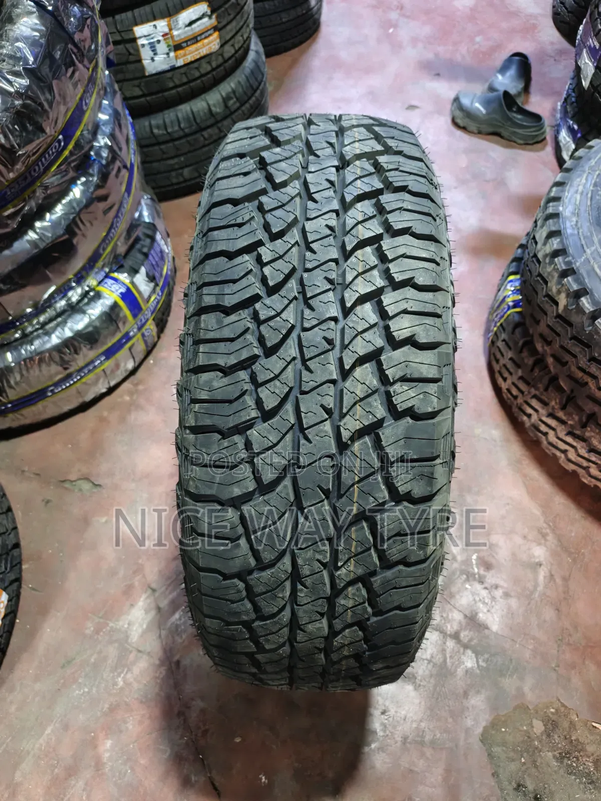 235/60r18 Centara a/T