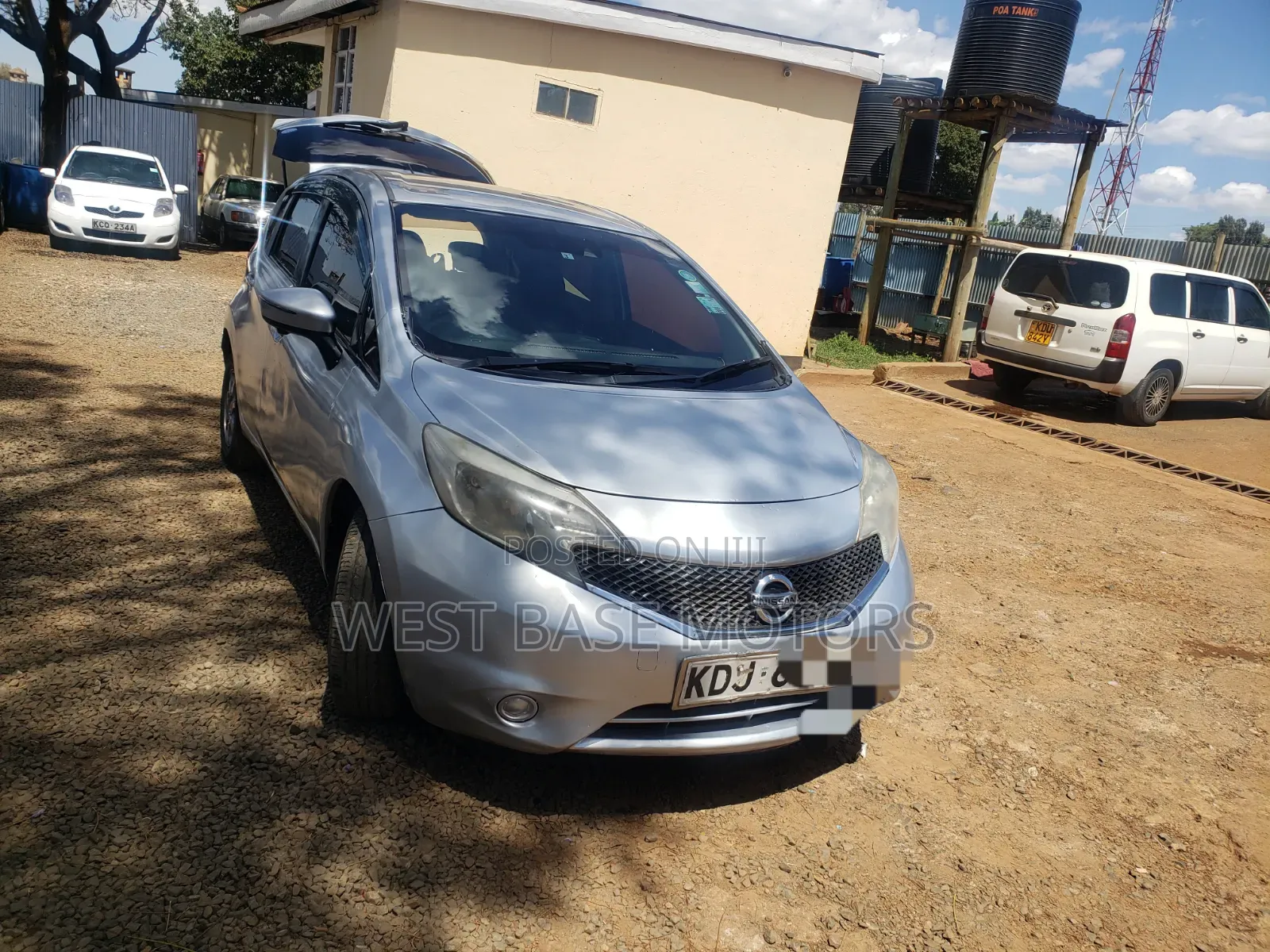 Nissan Note 2013 Silver