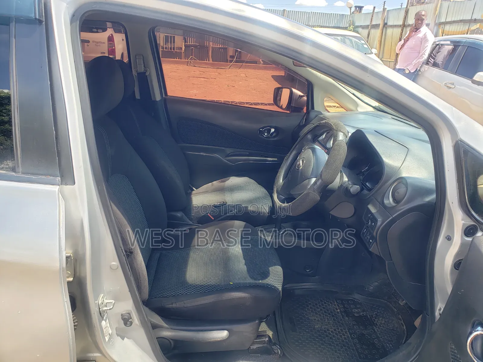 Nissan Note 2013 Silver