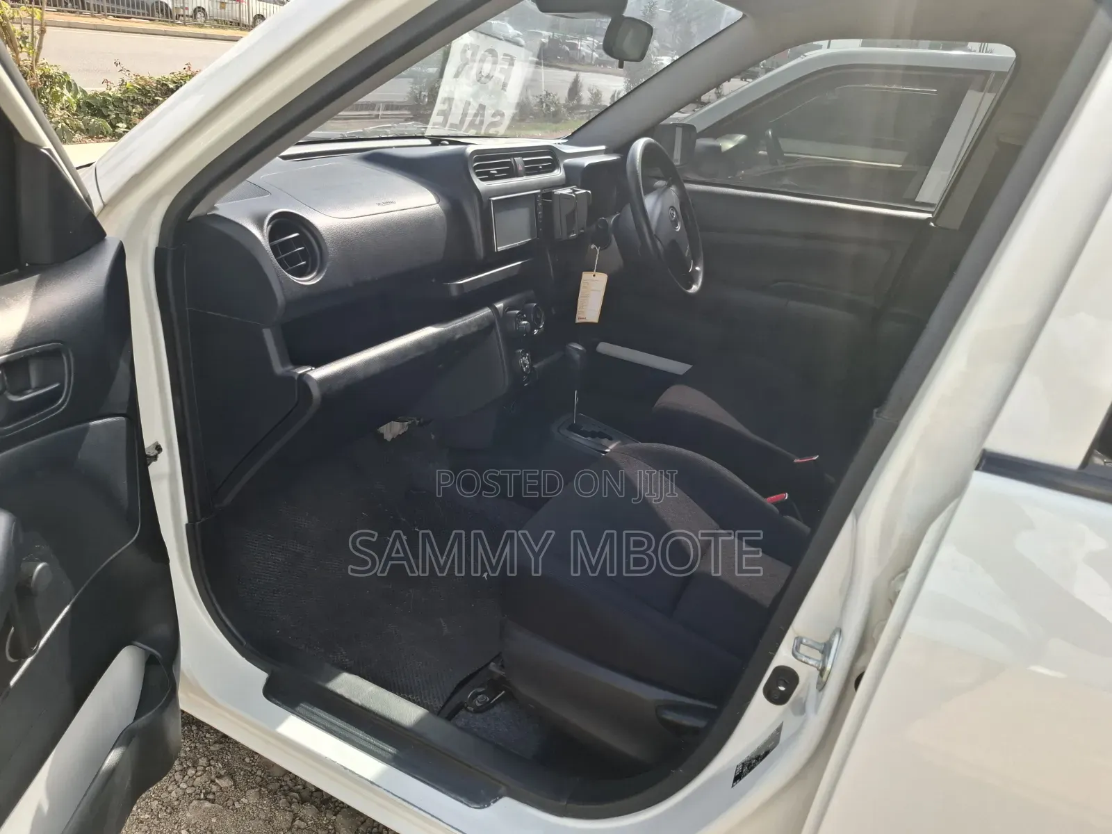 Toyota Probox 1.5 DX 2WD 2019 White