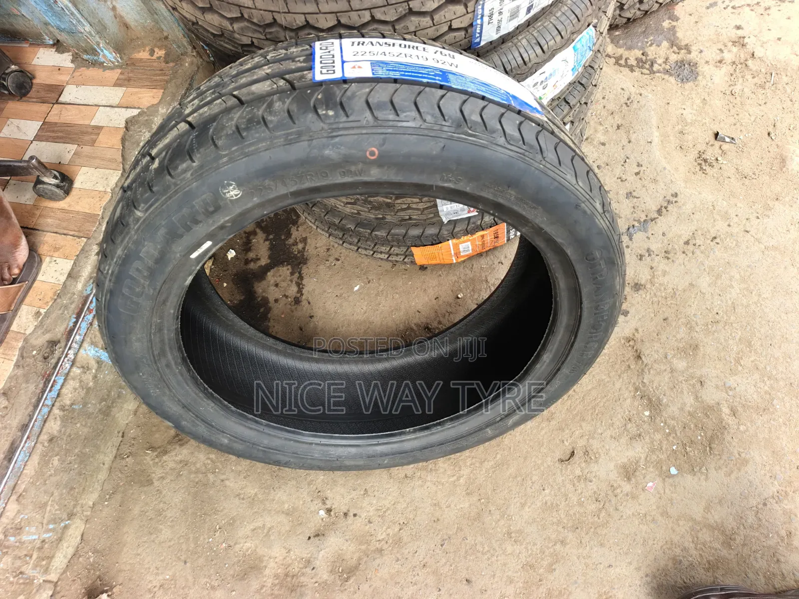 225/45r19 Goddard