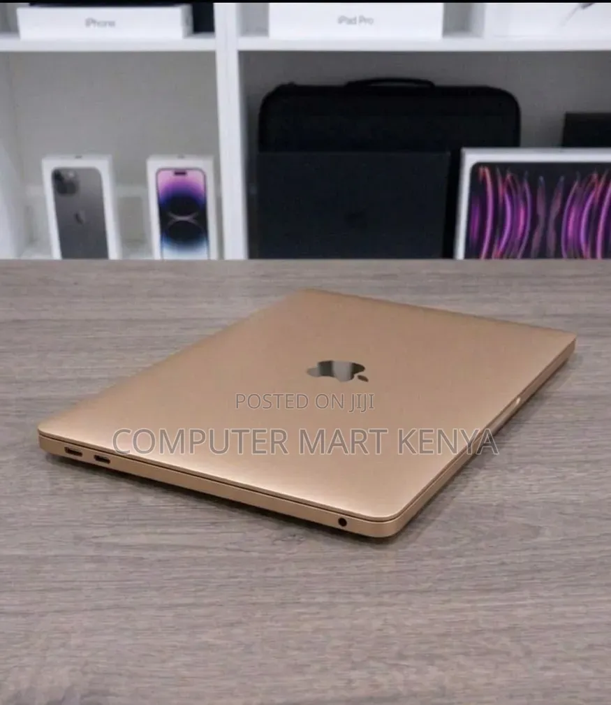 New Laptop Apple MacBook Air 2020 8GB Intel Core i3 SSD 256GB