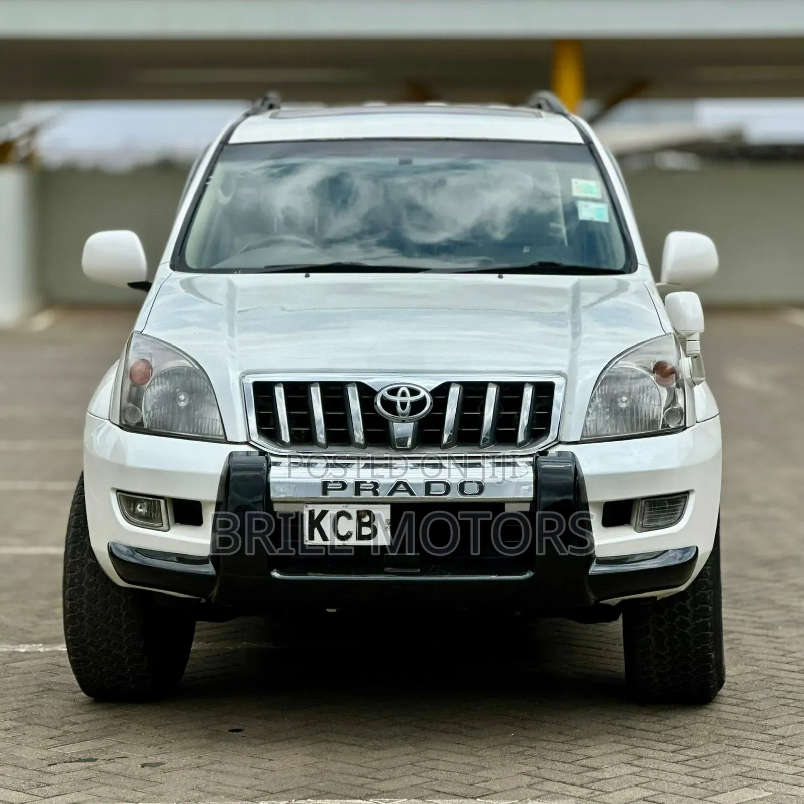 Toyota Land Cruiser Prado 2007 White