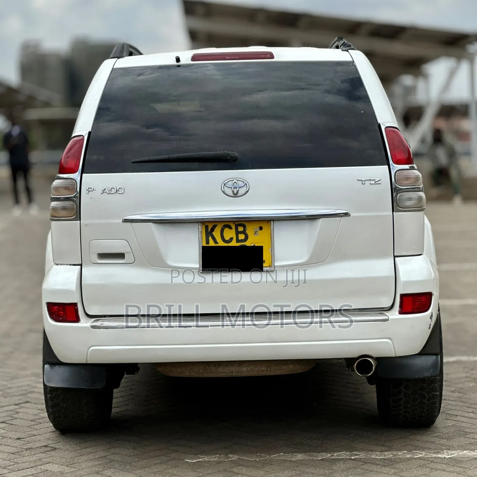 Toyota Land Cruiser Prado 2007 White