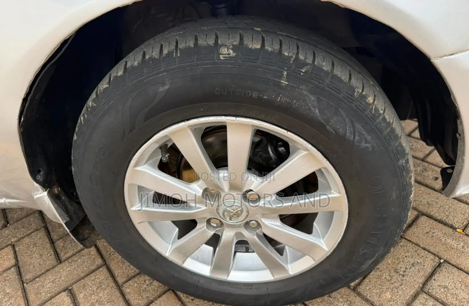 Toyota Corolla 2001 Silver