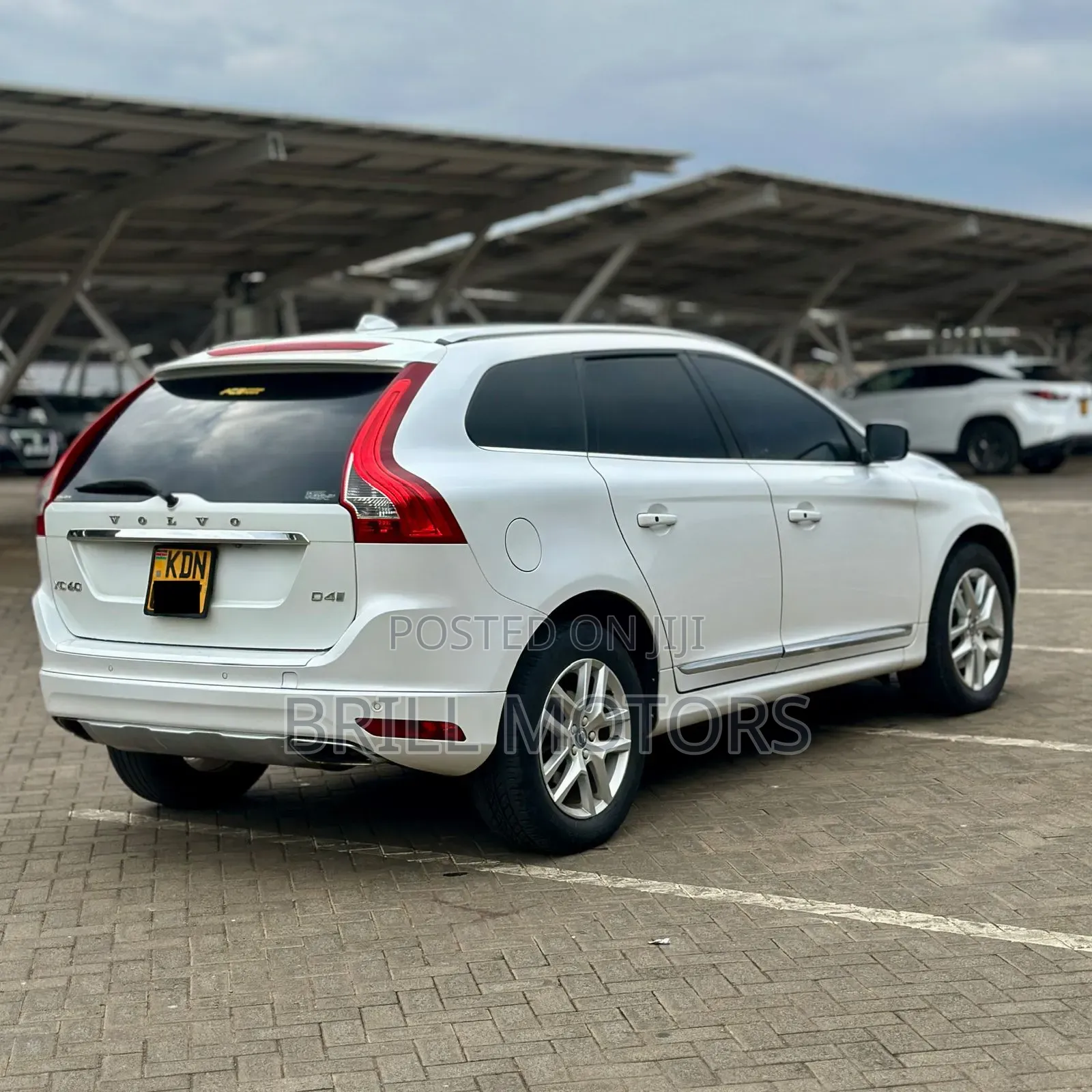 Volvo XC60 2016 White
