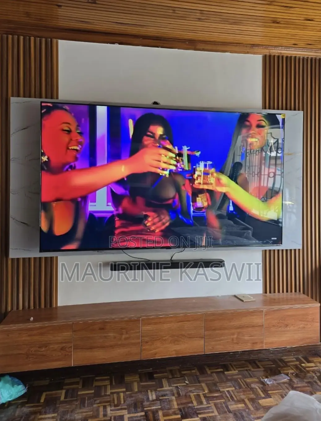 Hisense 85” TV Qled 85q6qken(2026)