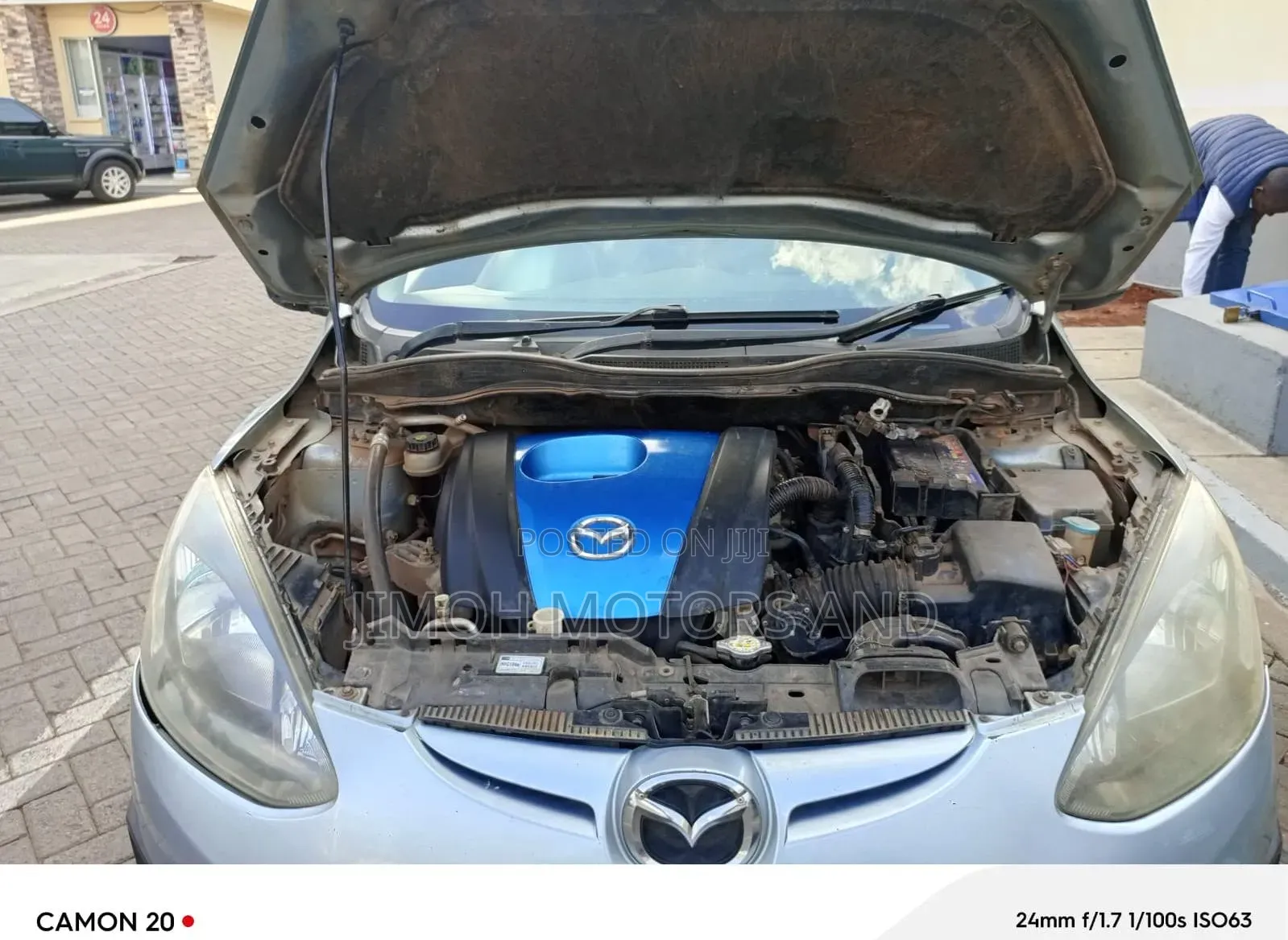 Mazda Demio 2012 Silver