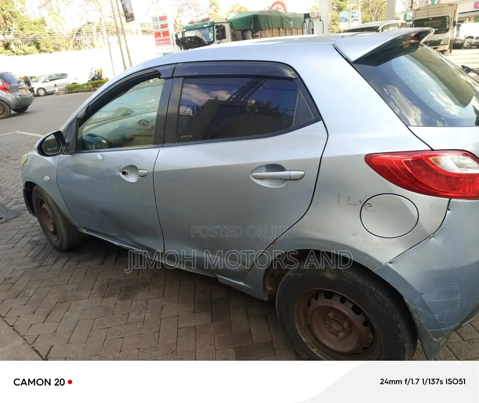 Mazda Demio 2012 Silver