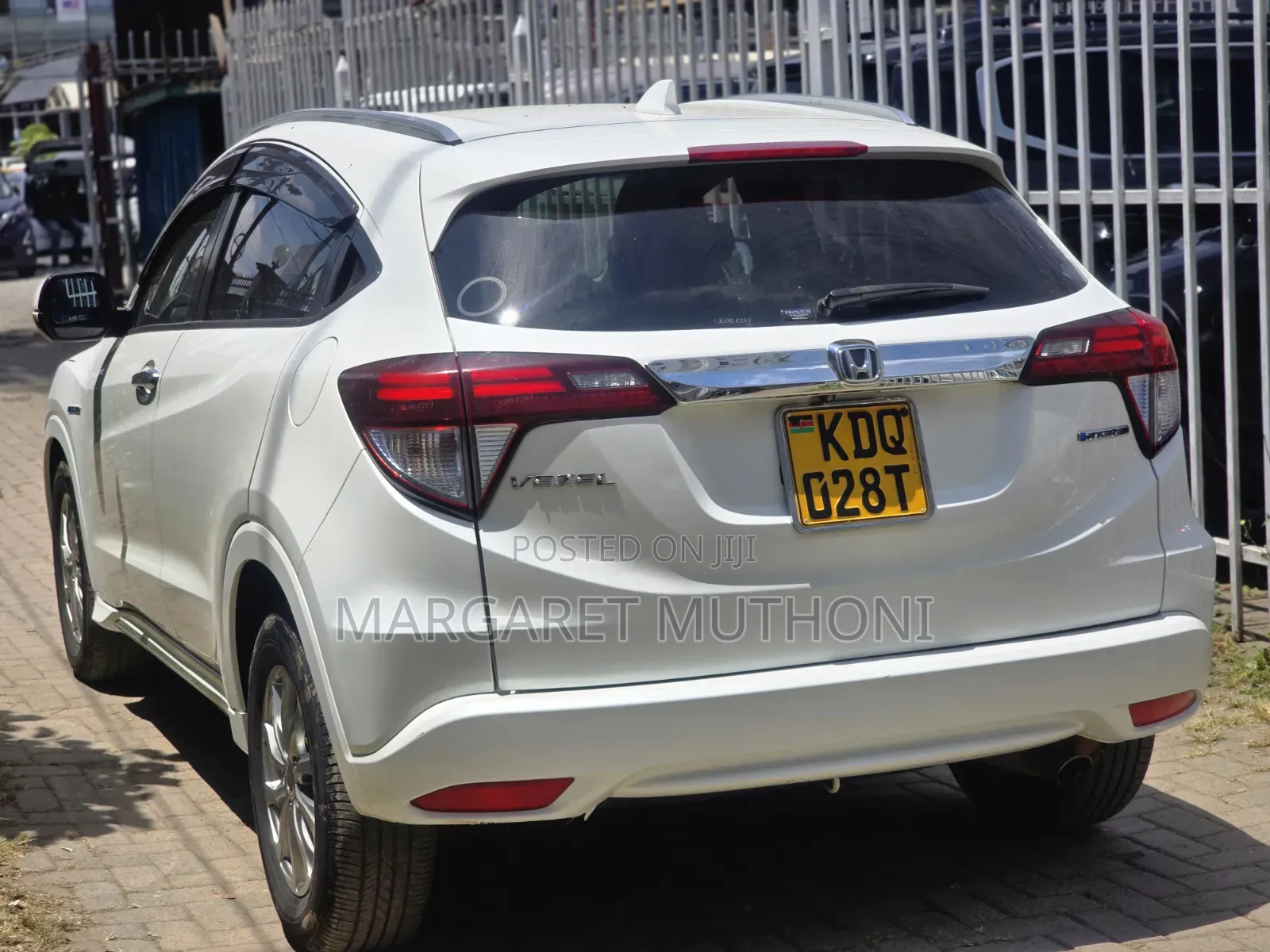 Honda Vezel 2017 White