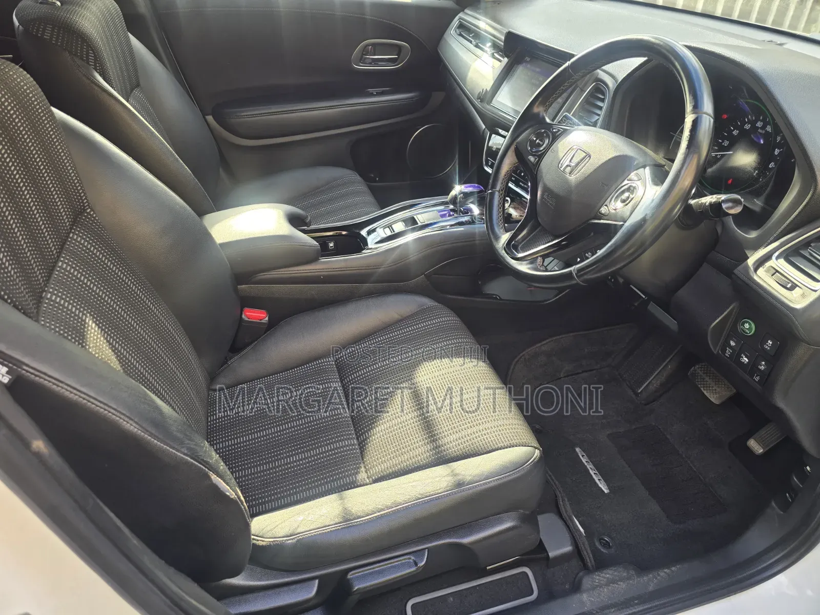 Honda Vezel 2017 White