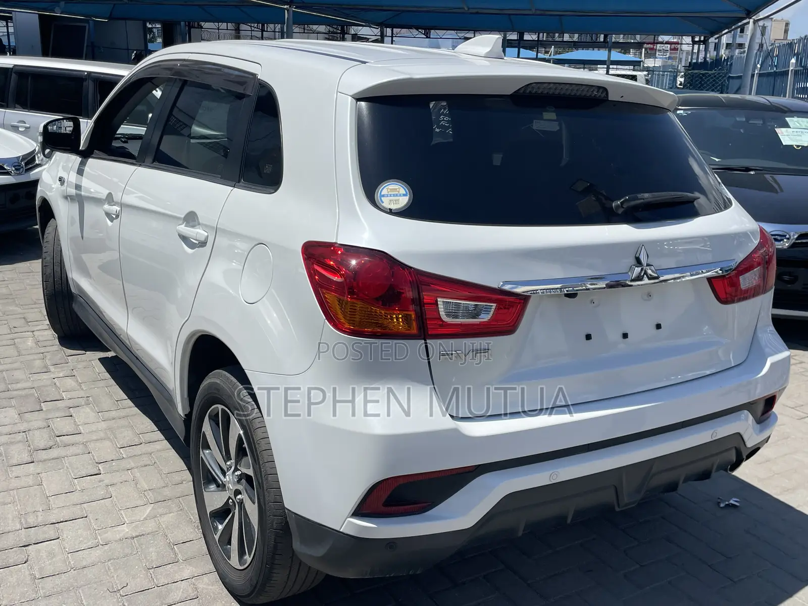 Mitsubishi RVR 2019 White
