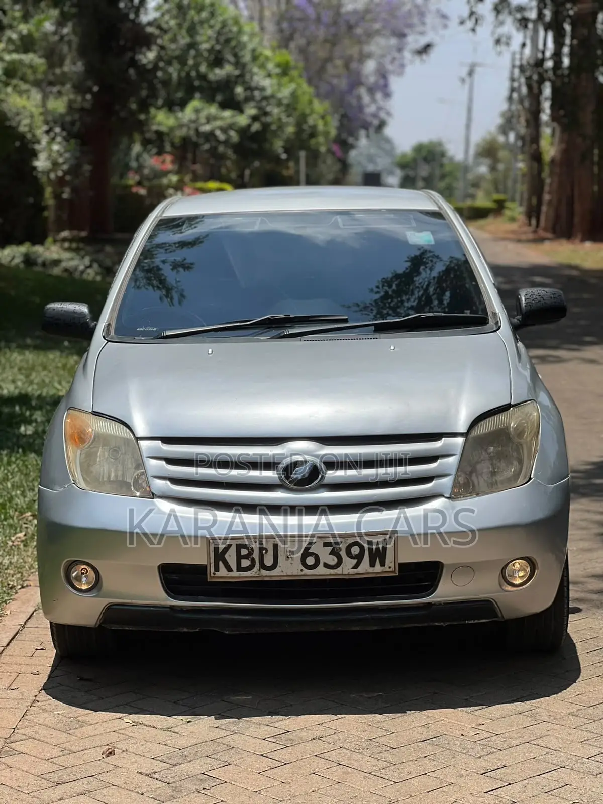 Toyota IST 2006 Silver