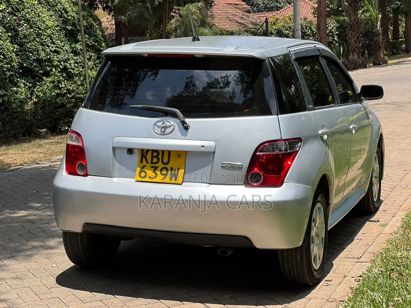 Toyota IST 2006 Silver