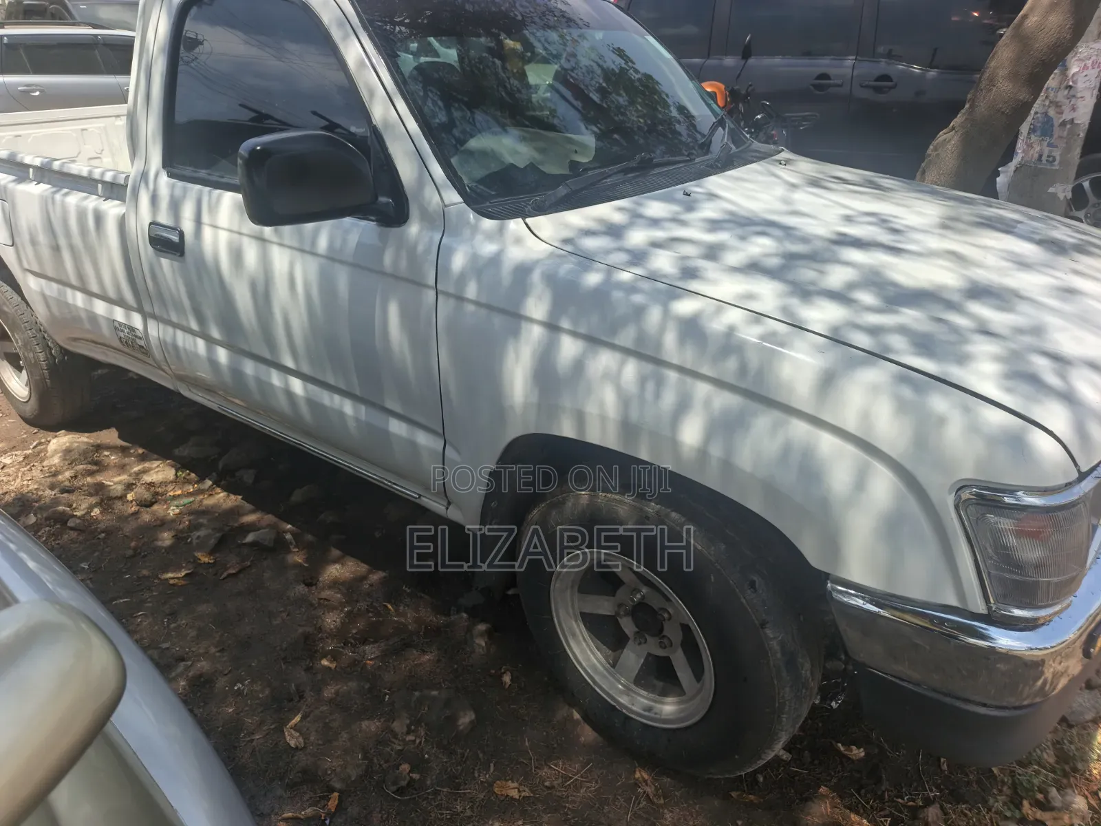 Toyota Hilux 2003 White