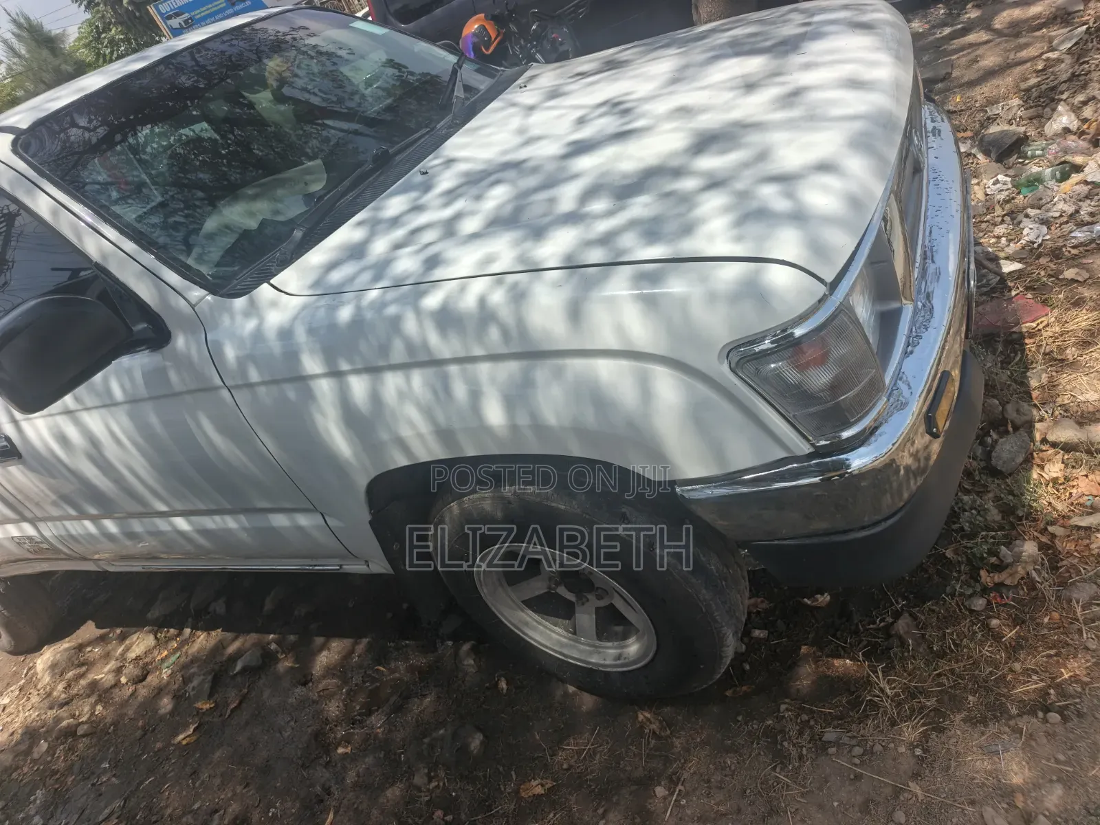 Toyota Hilux 2003 White
