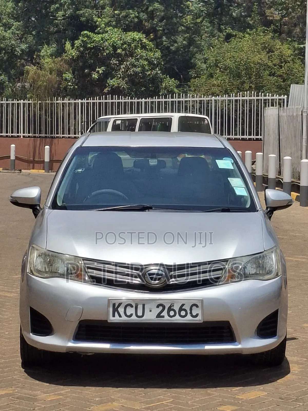 Toyota Axio 1.5 G 2WD 2012 Silver