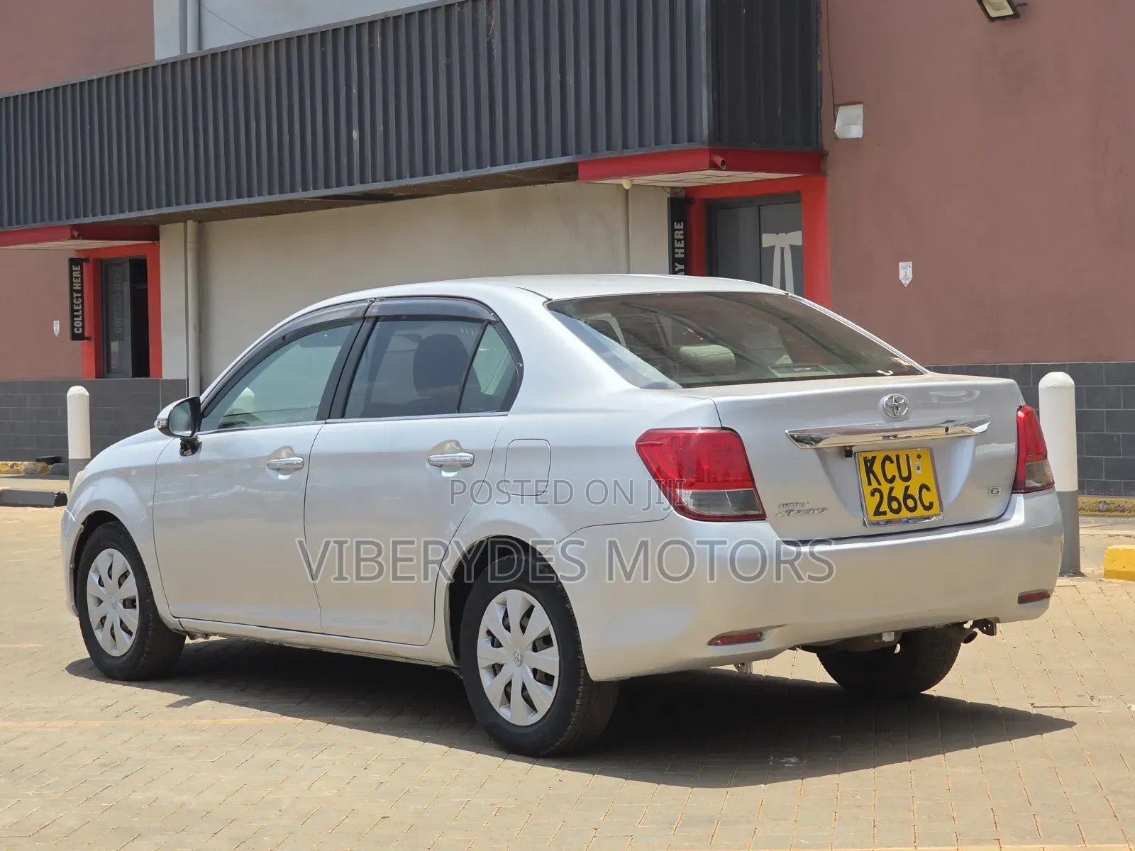 Toyota Axio 2012 Silver