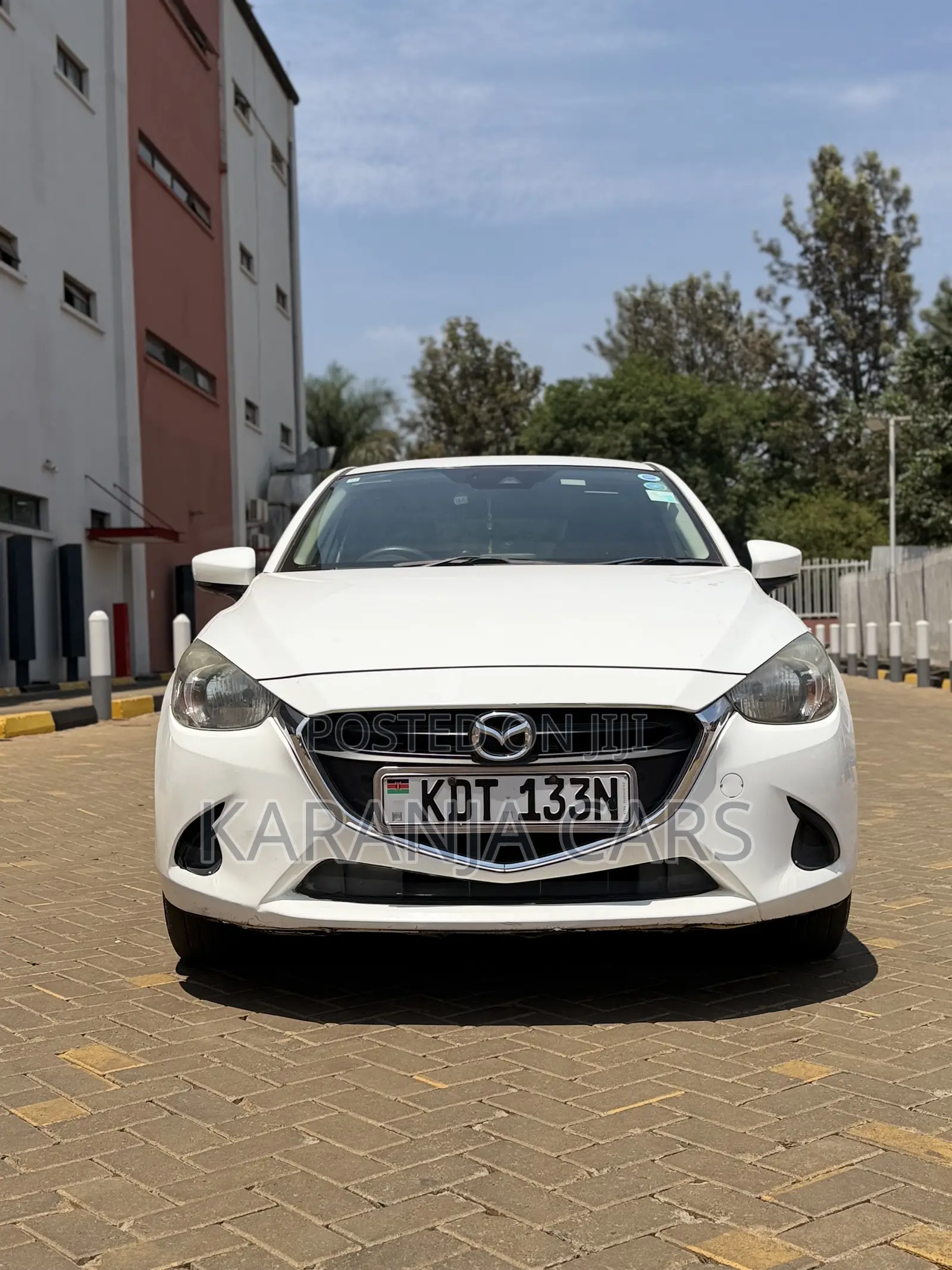 Mazda Demio 2018 White