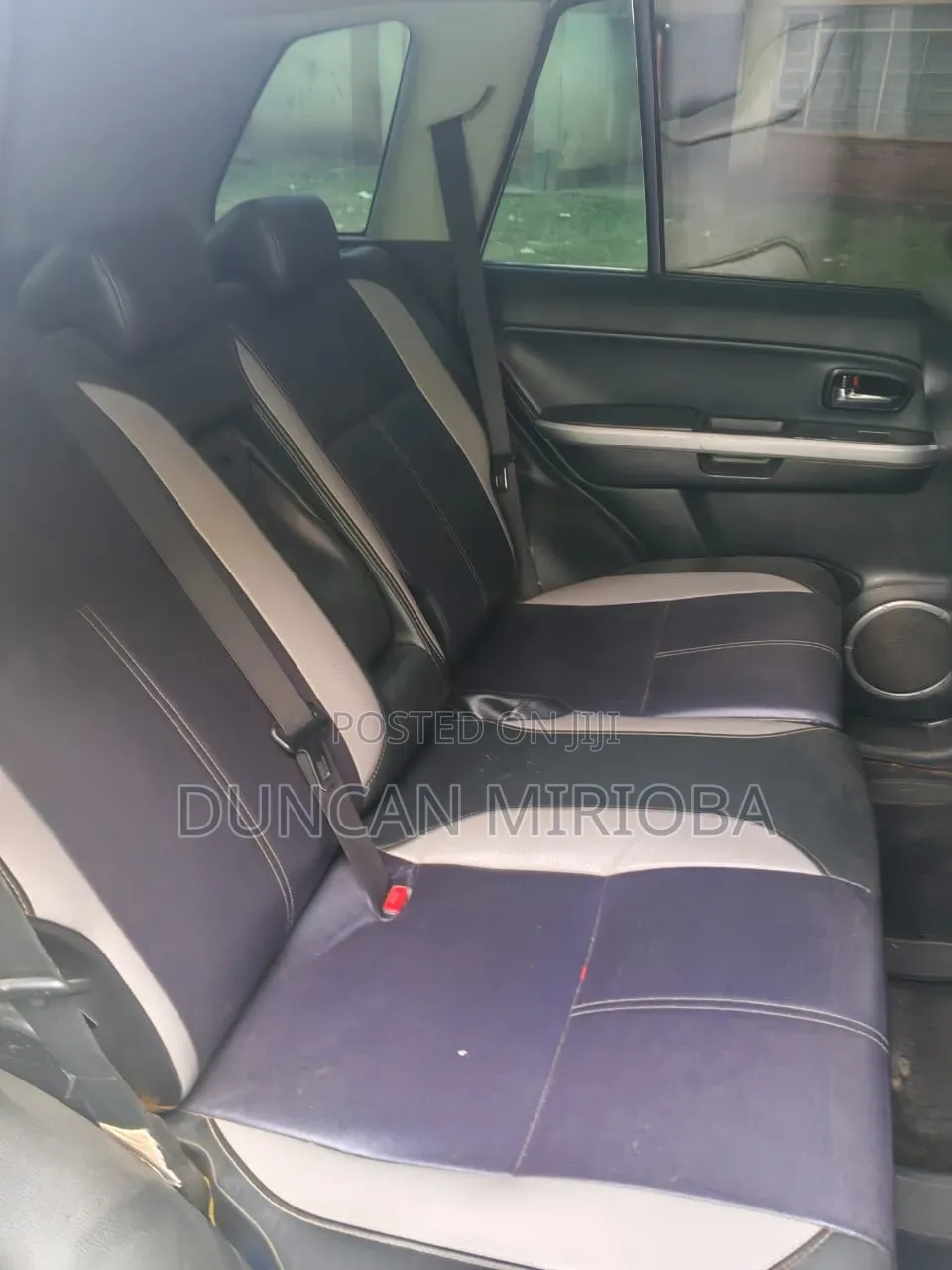 Suzuki Escudo 2010 White