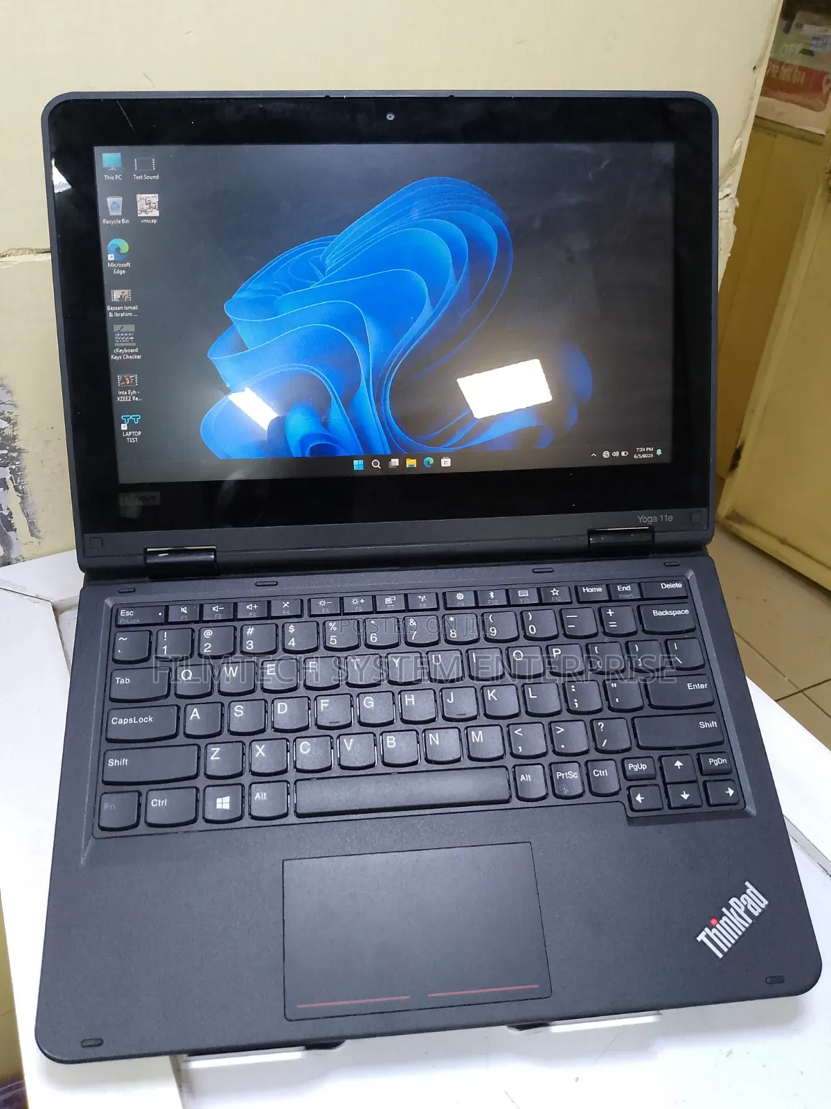 Laptop Lenovo Yoga 11e 4GB Intel Celeron SSD 128GB
