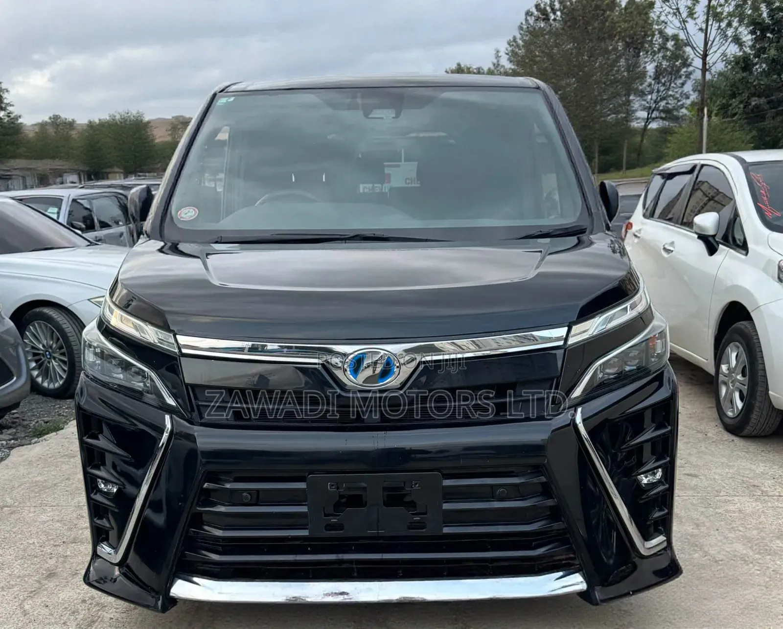 Toyota Voxy Hybrid X 2WD 7-Seater 2020 Black