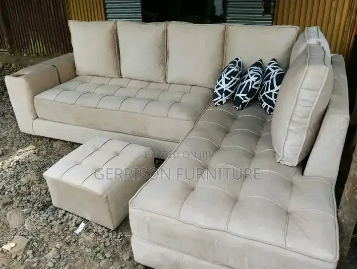 Modern 4-Seater L-Shaped Sofa With Matching Ottoman