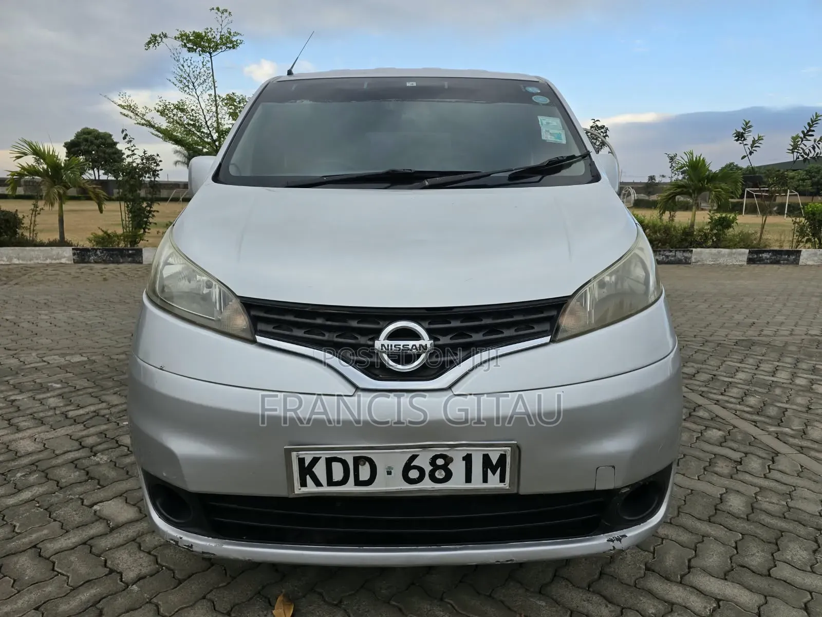 Nissan NV1500 2014 Silver