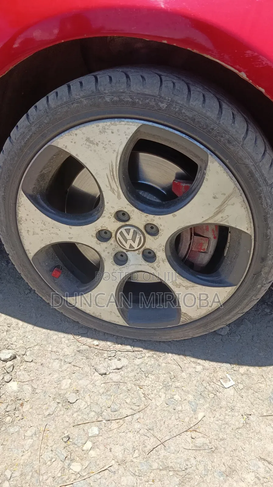 Volkswagen Golf 2009 Red