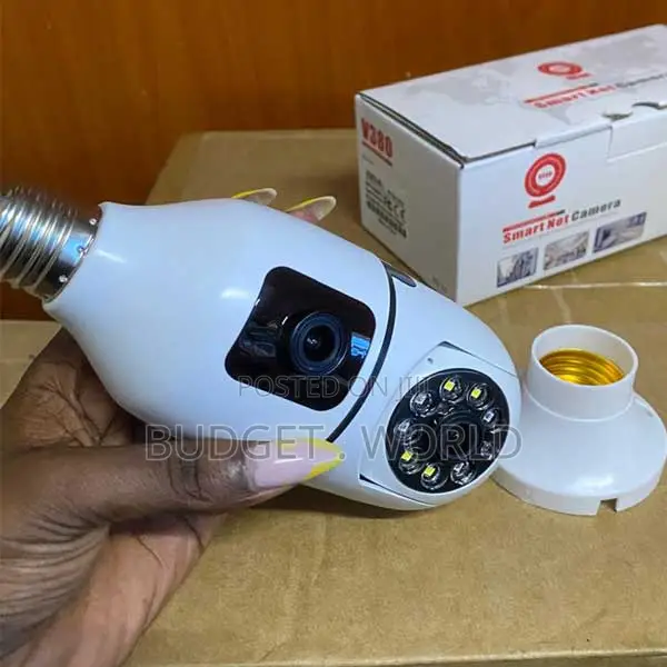 360°PTZ Design Bulb-Shaped Panoramic Bulb CCTV WiFi Camera for Home