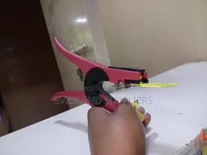 Handy Livestock Applicator