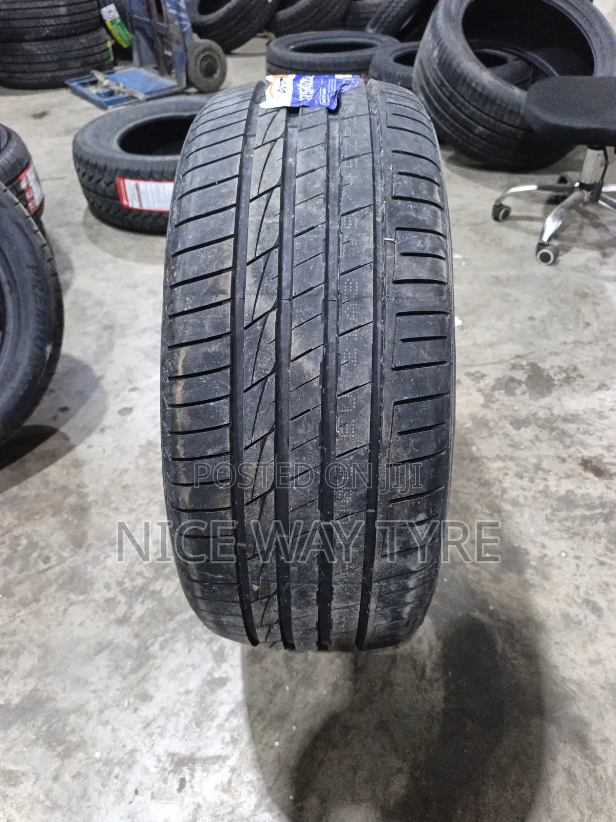 275/45r20 Durun