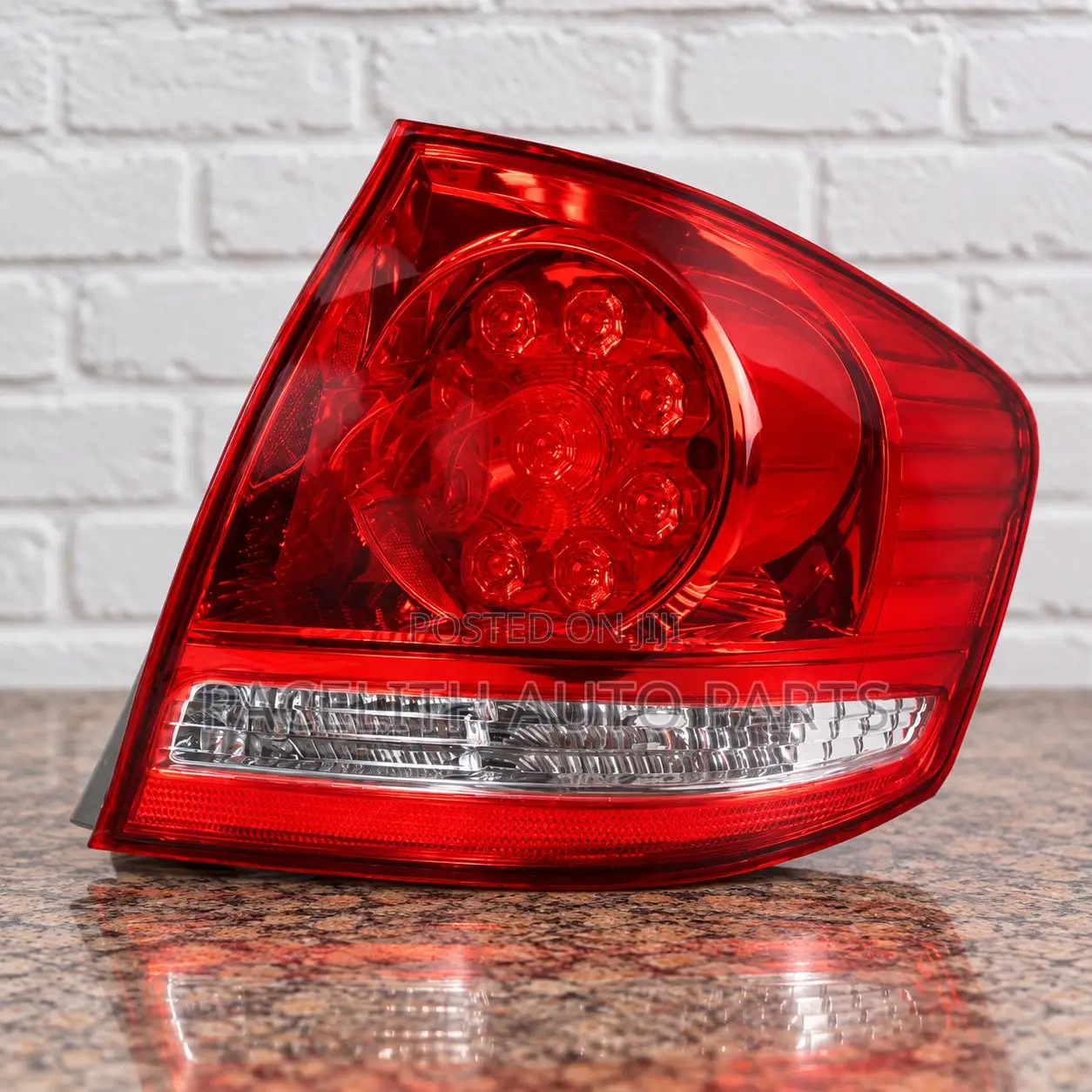 Tail Lamp / Light Toyota Allion Zzt240 2005/2006/2007 Model Led