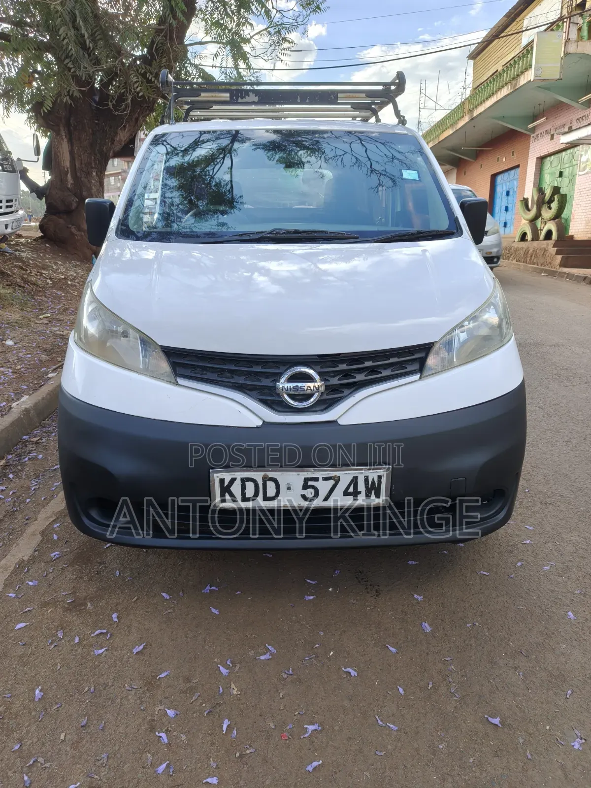 Nissan NV350 2014 White