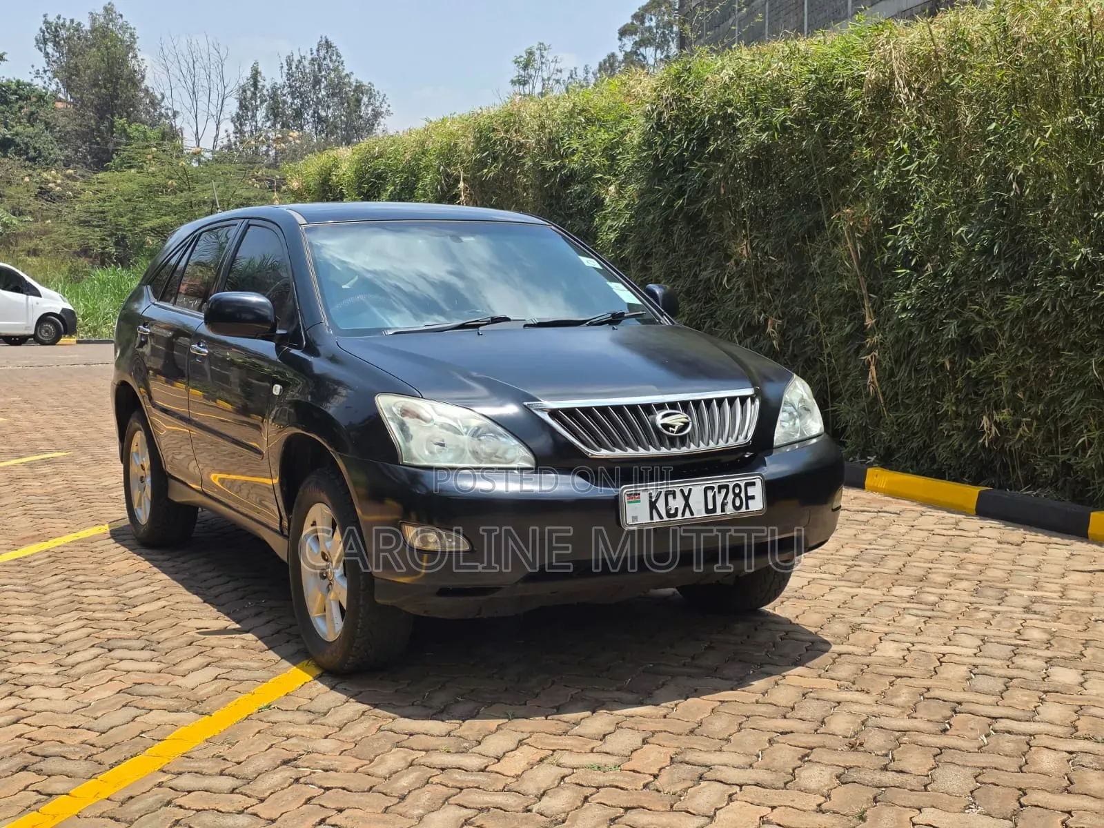 Toyota Harrier 2.4 4WD 2013 Black