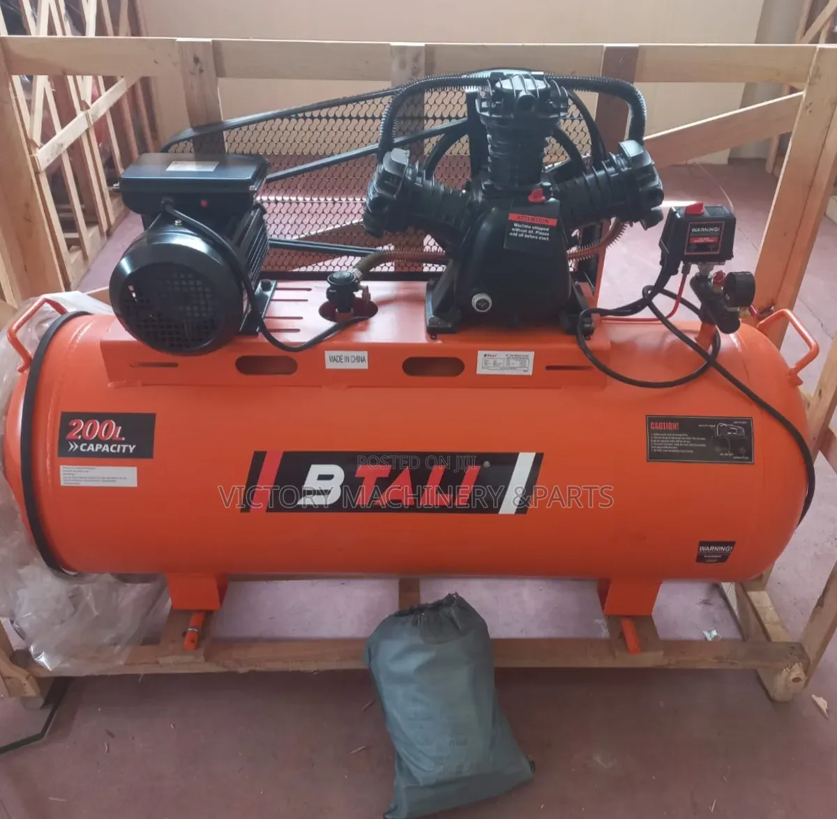 BT 200BDAC Belt-Driven 3-Piston Compressor
