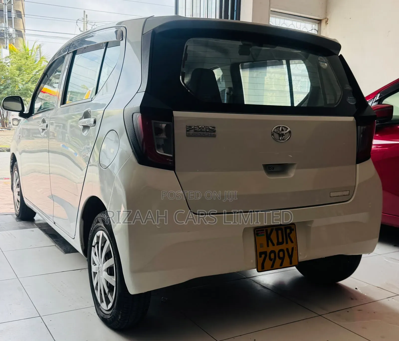 Daihatsu Mira 2018 White