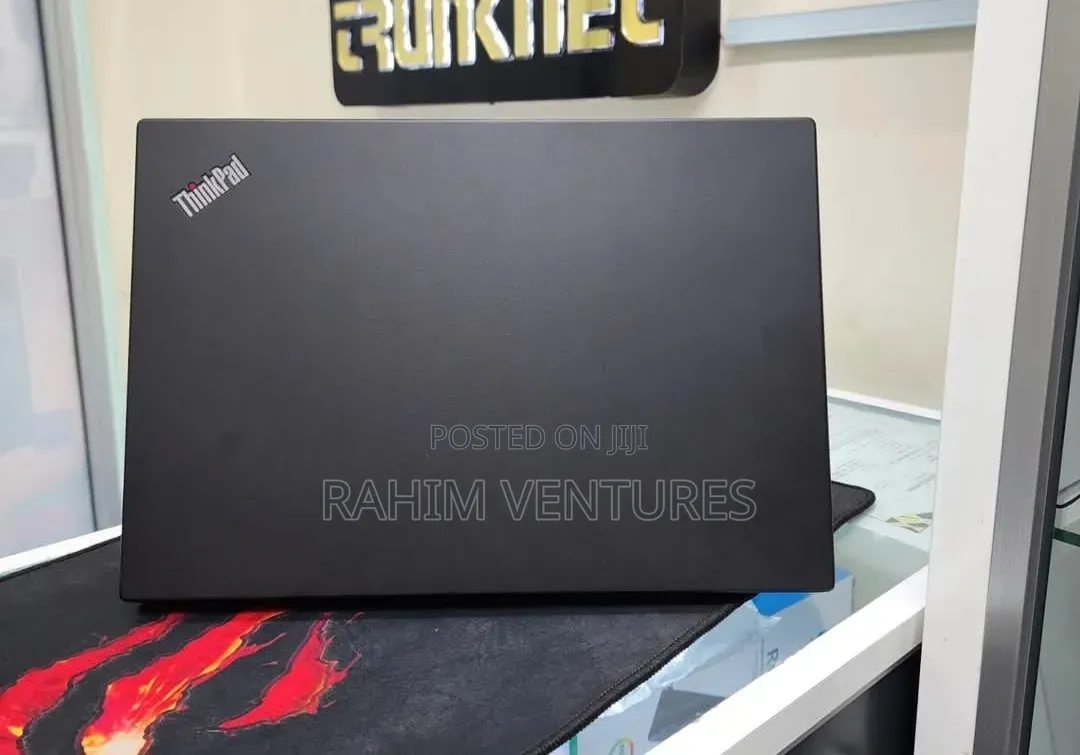 Laptop Lenovo ThinkPad P14s 8GB AMD Ryzen 7 SSD 256GB