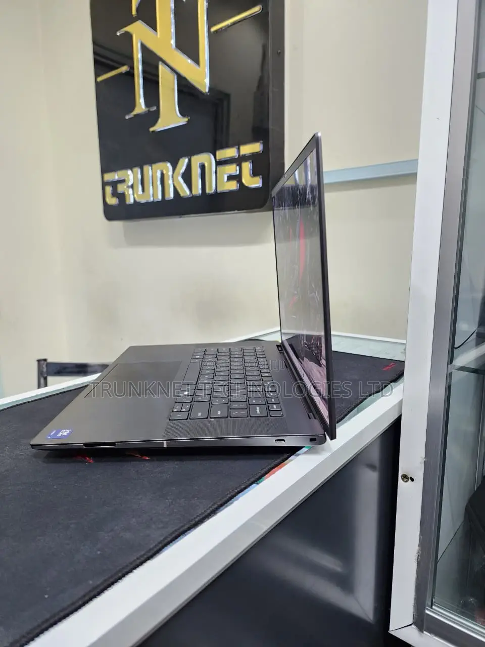 Laptop Dell Precision 5690 32GB Intel Core Ultra 7 SSD 512GB