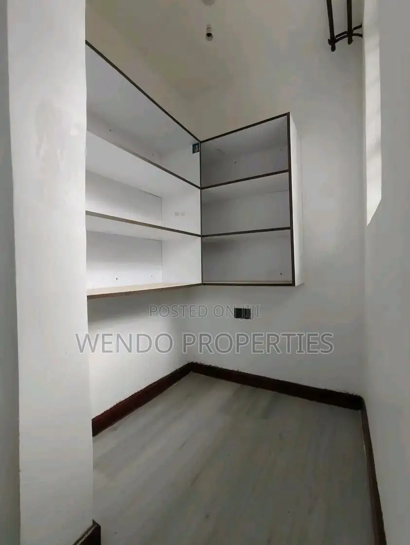 4bdrm House in Ngong CBD for sale