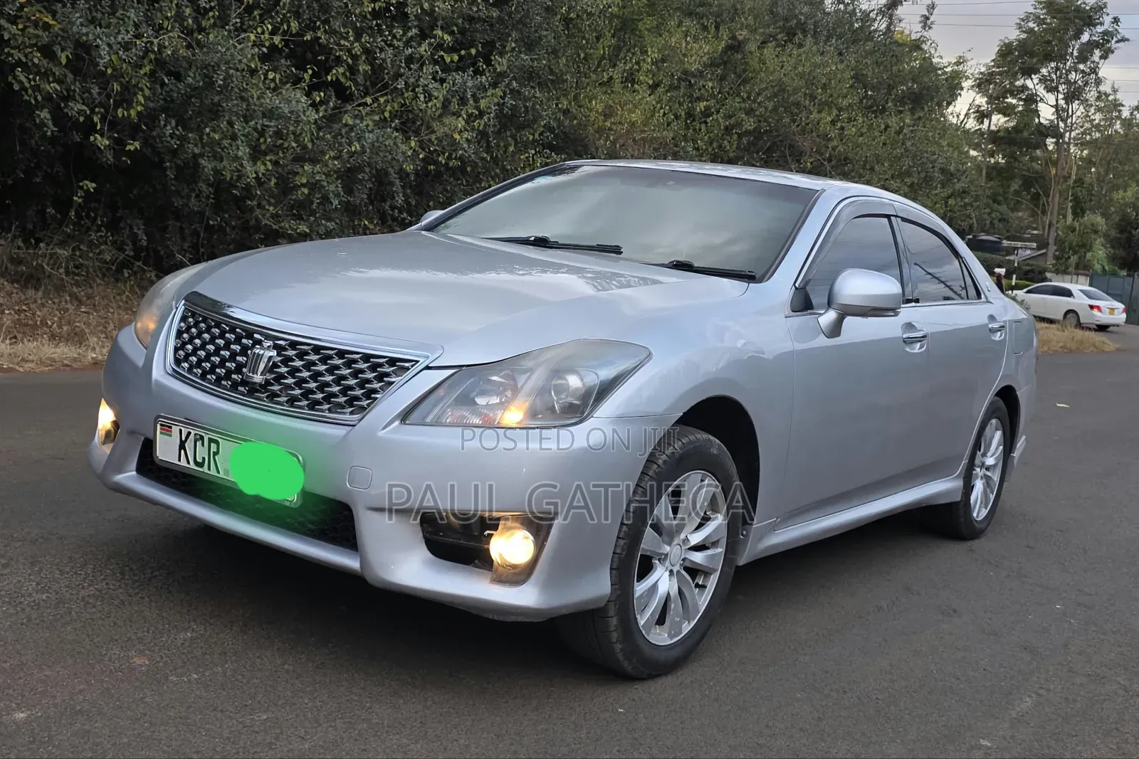 Toyota Crown 2012 Silver