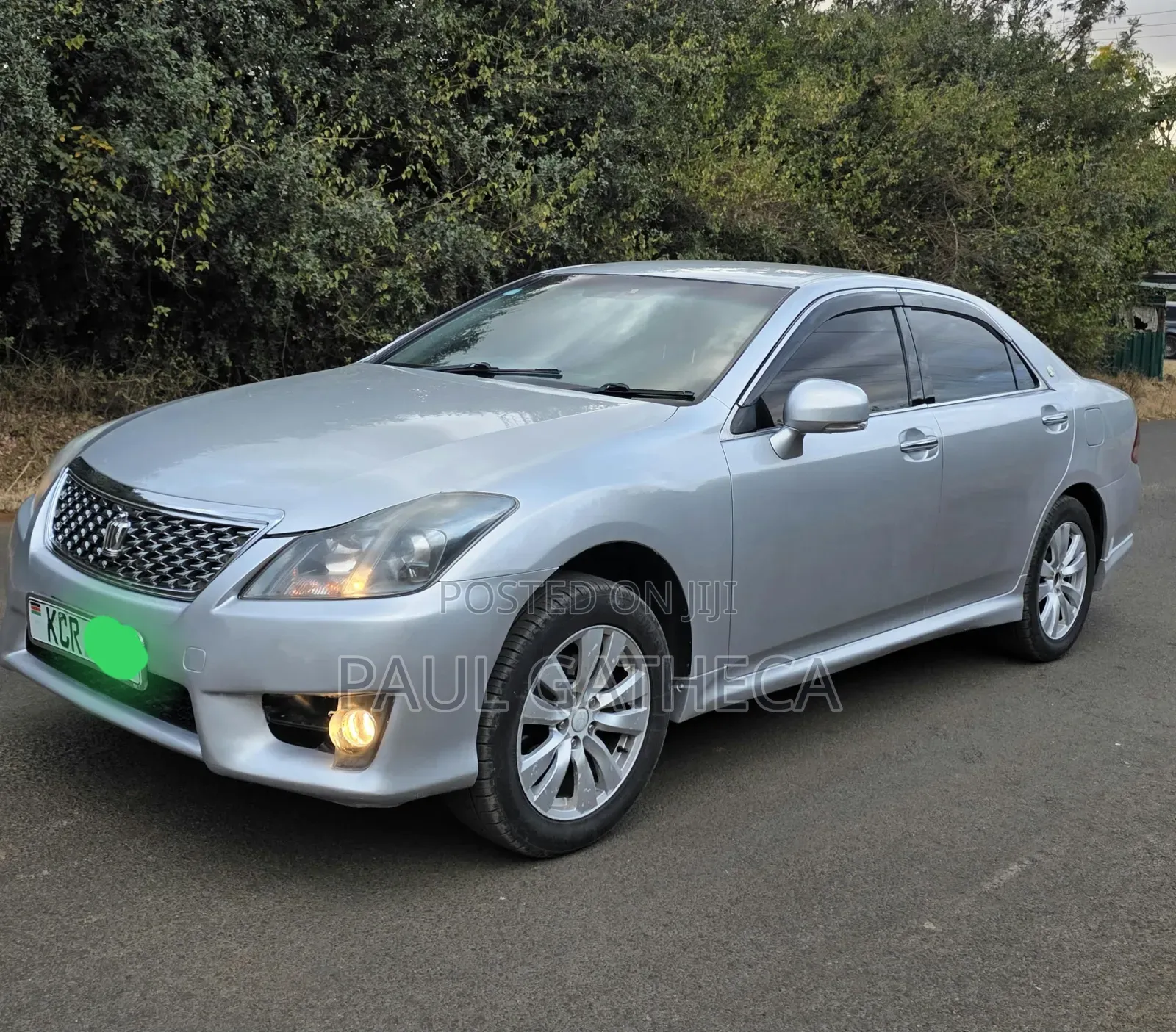 Toyota Crown 2012 Silver