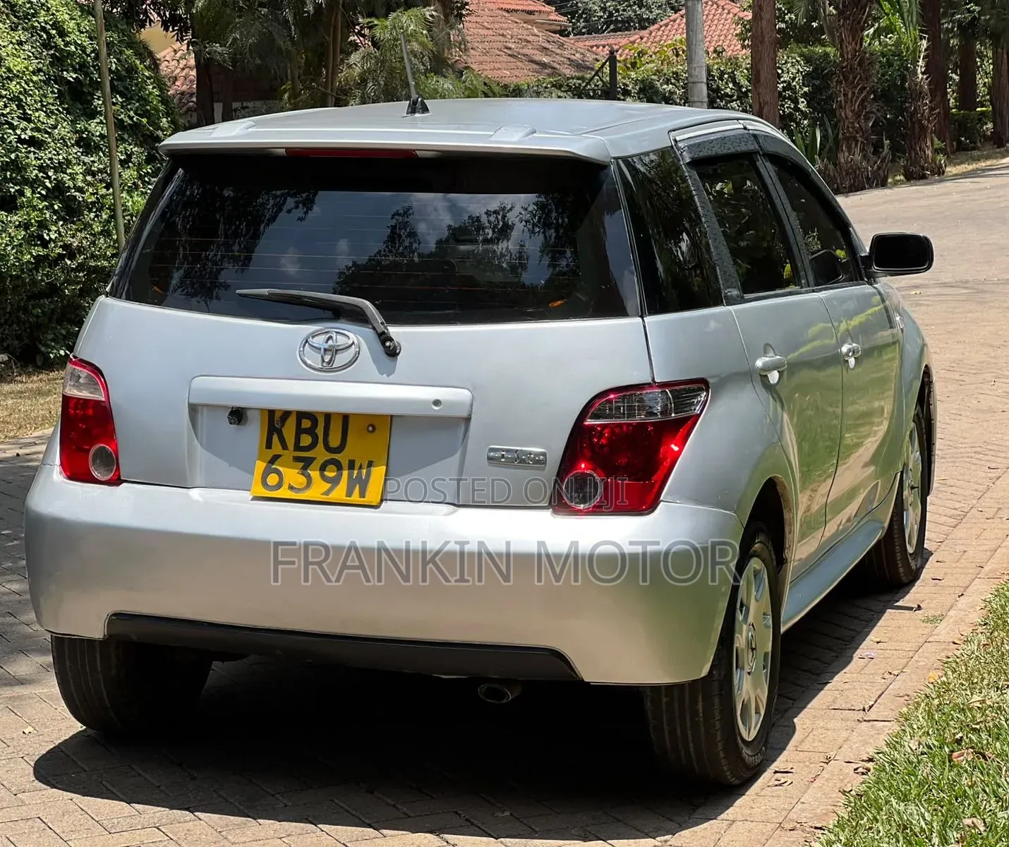 Toyota IST 2007 Silver