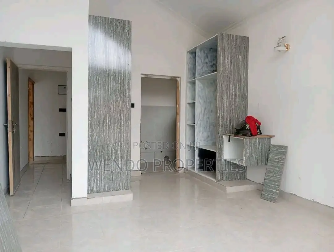 4bdrm Bungalow in Matasia for sale