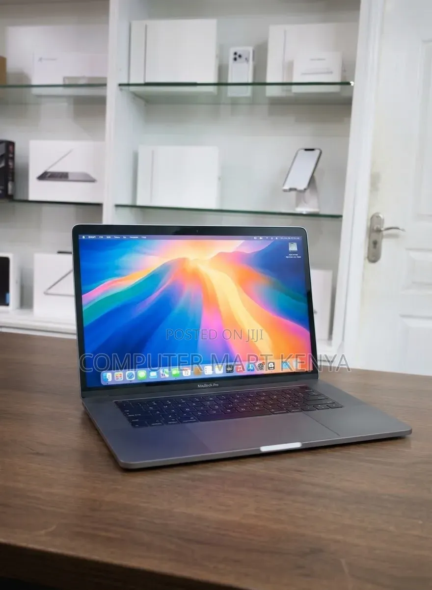 New Laptop Apple MacBook Pro 2019 64GB Intel Core i9 SSD 1T
