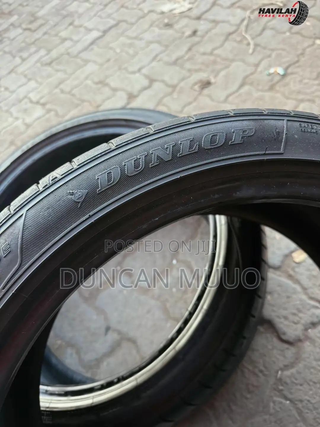235/40 R18 - Dunlop