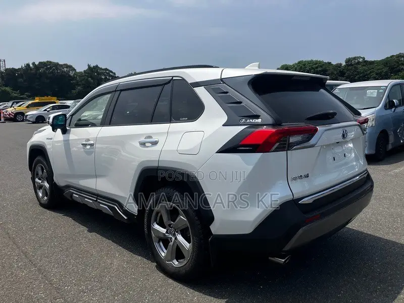 Toyota RAV4 2019 White