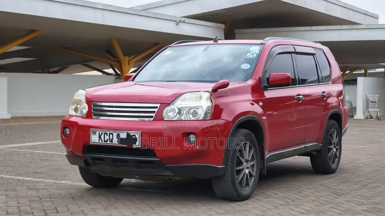 Nissan X-Trail 2011 Red